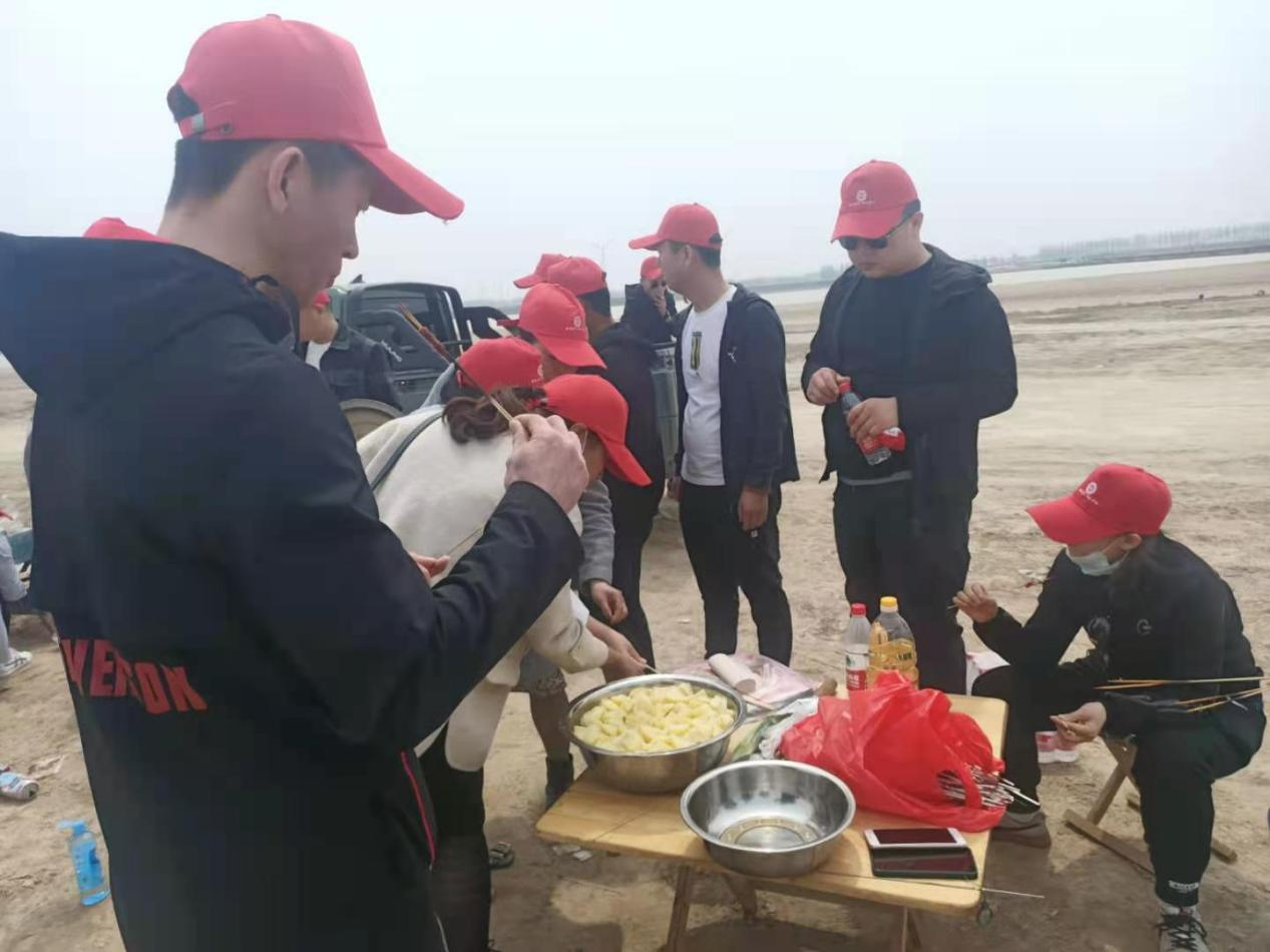 连合互助，增长友情，我与鲁派共成长